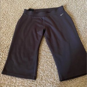 Nike Capri Workout pants